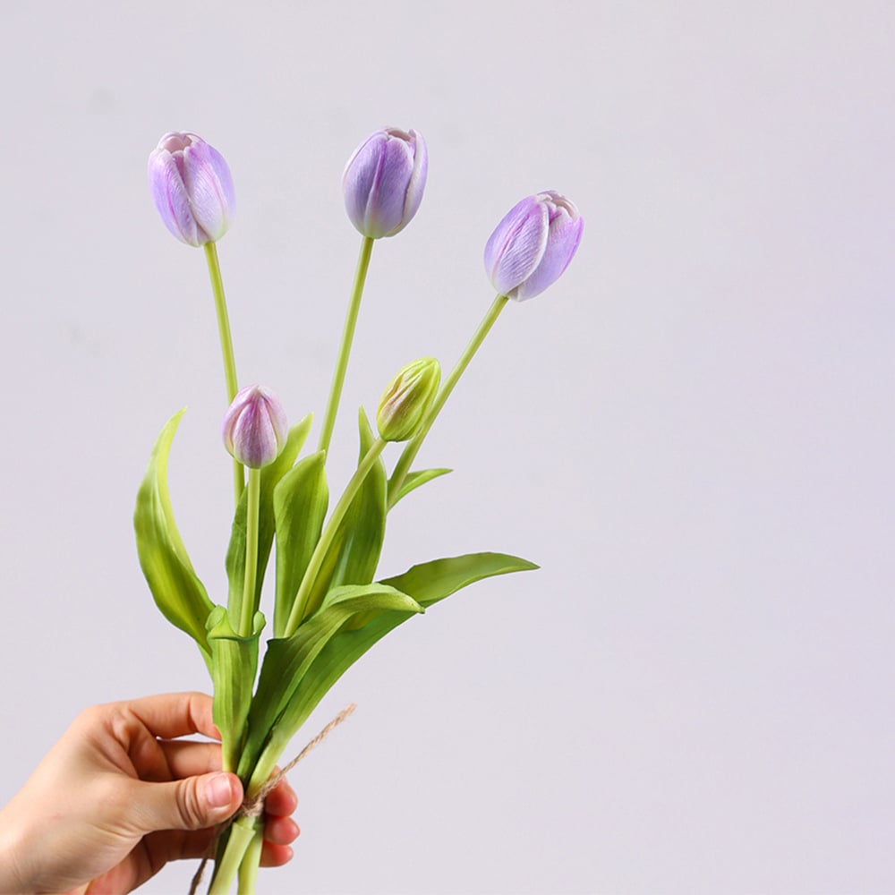 🌷 Lifelike Tulip Bouquet Décor for Every Space