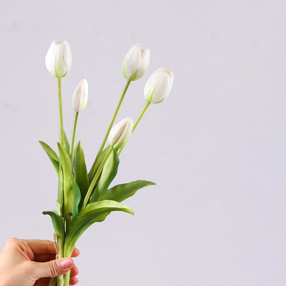 🌷 Lifelike Tulip Bouquet Décor for Every Space