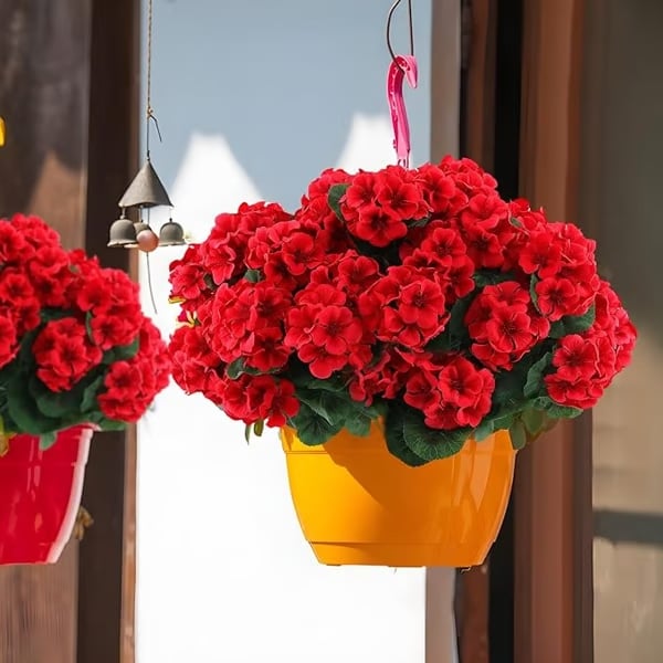 🌸 Lush, UV-Resistant Artificial Geraniums – Real Look, No Maintenance! 🌞🏡