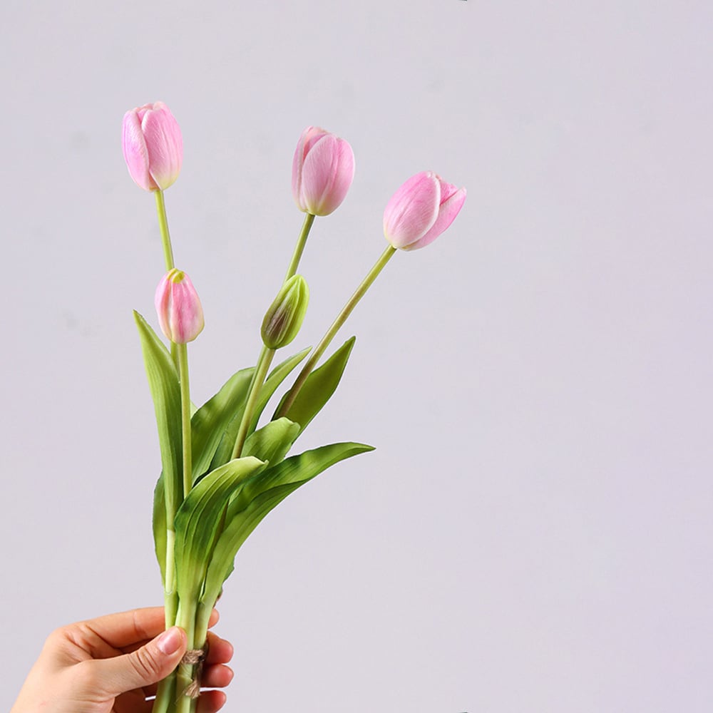 🌷 Lifelike Tulip Bouquet Décor for Every Space